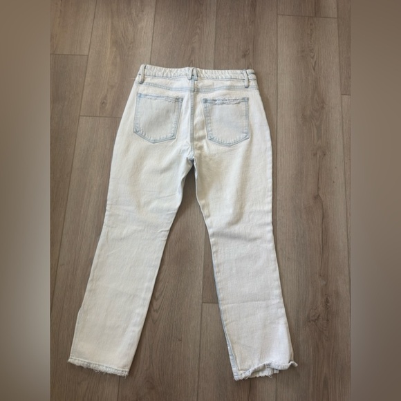 Good American Light Blue Denim 🩵 - Picture 10 of 12